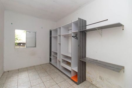 Casa para alugar com 300m², 2 quartos e 2 vagasQuarto 2