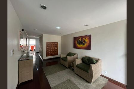 Apartamento para alugar com 67m², 2 quartos e 1 vagaHall