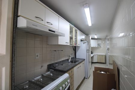 Apartamento para alugar com 67m², 2 quartos e 1 vagaCozinha