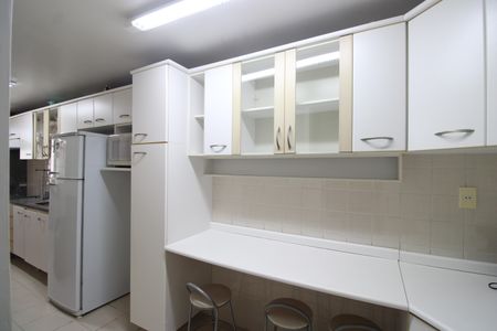 Apartamento para alugar com 67m², 2 quartos e 1 vagaCozinha