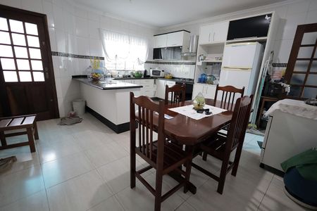 Casa à venda com 158m², 4 quartos e 4 vagasCozinha