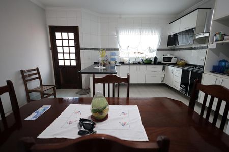 Casa à venda com 158m², 4 quartos e 4 vagasCozinha