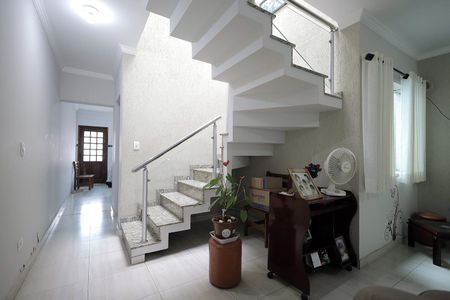 Casa à venda com 158m², 4 quartos e 4 vagasSala