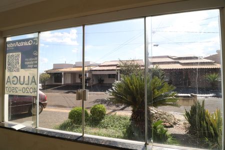 Casa de condomínio para alugar com 210m², 3 quartos e 4 vagasPlaquinha