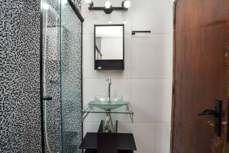 Casa para alugar com 79m², 3 quartos e 2 vagasBanheiro