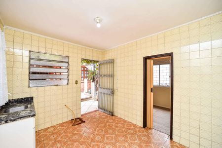 Casa para alugar com 79m², 3 quartos e 2 vagasCozinha