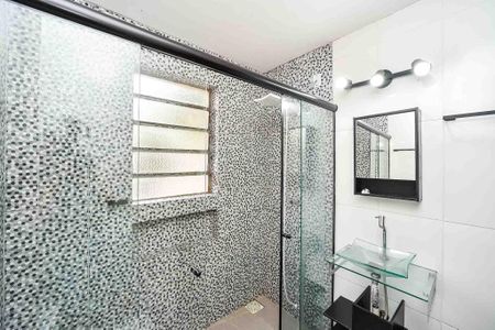 Casa para alugar com 79m², 3 quartos e 2 vagas Casa para alugar com 79m², 3 quartos e 2 vagasBanheiro