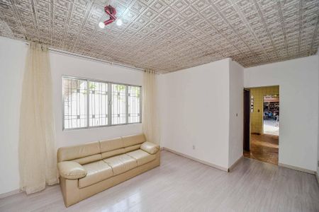 Sala de casa para alugar com 3 quartos, 79m² em Jardim Sabará, Porto Alegre