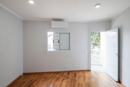 Casa à venda com 79m², 2 quartos e 2 vagasSuíte 1