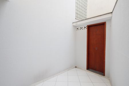 Casa à venda com 79m², 2 quartos e 2 vagasÁrea de Serviço
