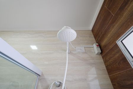 Casa à venda com 79m², 2 quartos e 2 vagasBanheiro da Suíte 1