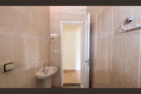 Apartamento para alugar com 110m², 2 quartos e sem vagaBanheiro