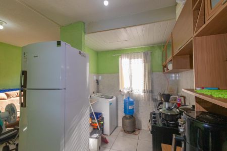 Sala/Cozinha de apartamento à venda com 2 quartos, 42m² em Guajuviras, Canoas