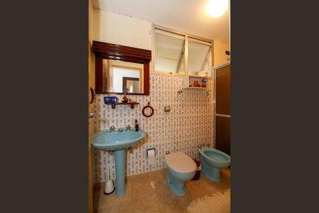 Apartamento à venda com 137m², 3 quartos e 1 vagaBanheiro Social