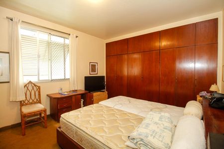 Apartamento à venda com 137m², 3 quartos e 1 vagaSuíte