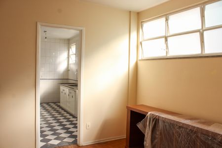 Sala de apartamento à venda com 3 quartos, 120m² em Higienópolis, São Paulo