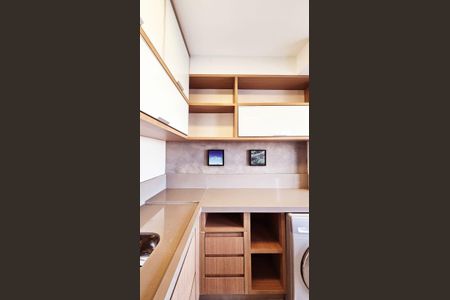 Apartamento à venda com 2 quartos, 42m² em Vila Yolanda, Osasco