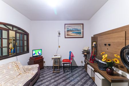 Casa para alugar com 90m², 3 quartos e 2 vagas Casa para alugar com 90m², 3 quartos e 2 vagasSala