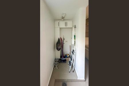 Apartamento à venda com 72m², 3 quartos e 1 vagaÁrea de Serviço