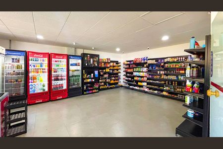 Apartamento à venda com 72m², 3 quartos e 1 vagaMini Mercado