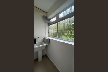 Apartamento à venda com 72m², 3 quartos e 1 vagaÁrea de Serviço