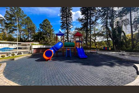 Apartamento à venda com 72m², 3 quartos e 1 vagaParque infantil