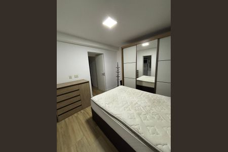 Apartamento à venda com 2 quartos, 59m² em Campestre, Santo André