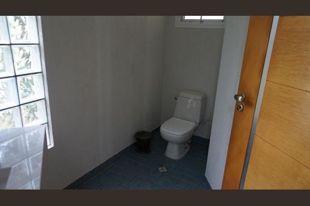 Casa para alugar com 560m², 5 quartos e 6 vagasLavabo