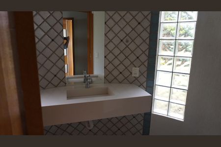 Casa para alugar com 560m², 5 quartos e 6 vagasLavabo