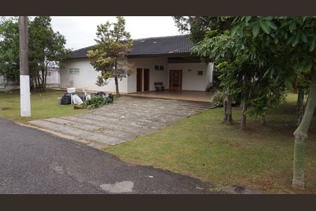 Casa para alugar com 560m², 5 quartos e 6 vagasÁrea externa