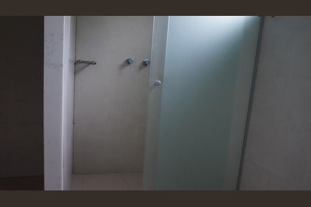 Casa para alugar com 560m², 5 quartos e 6 vagasBanheiro da suíte 4