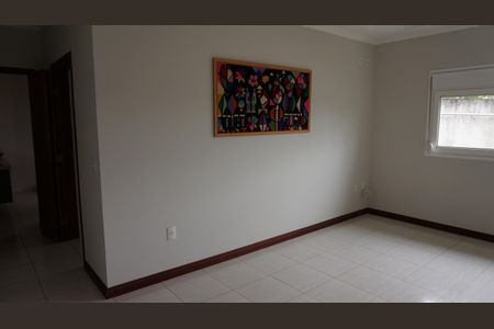 Casa para alugar com 560m², 5 quartos e 6 vagasSuíte 2