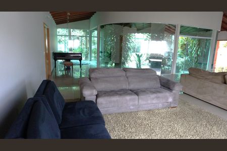 Casa para alugar com 560m², 5 quartos e 6 vagasSala principal