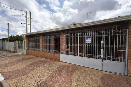 Casa à venda com 171m², 3 quartos e 4 vagas Casa à venda com 171m², 3 quartos e 4 vagasPLACA INSTALADA NA FACHADA