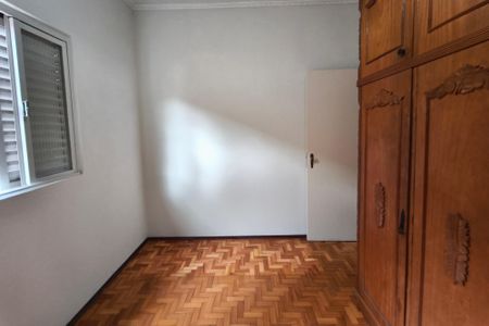 Casa à venda com 171m², 3 quartos e 4 vagas Casa à venda com 171m², 3 quartos e 4 vagasQuarto 2