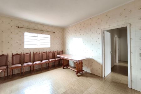 Casa à venda com 171m², 3 quartos e 4 vagas Casa à venda com 171m², 3 quartos e 4 vagasCozinha