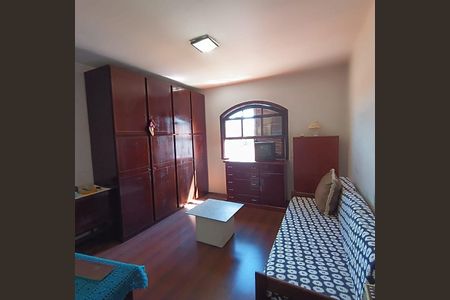 Casa à venda com 3 quartos, 179m² em Parque Sao Domingos, São Paulo