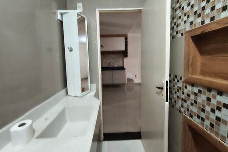 Casa à venda com 100m², 3 quartos e 2 vagasBanheiro Social
