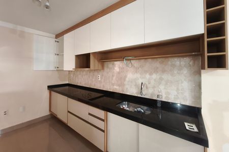 Casa à venda com 100m², 3 quartos e 2 vagasCozinha