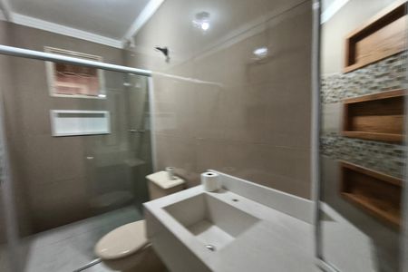 Casa à venda com 100m², 3 quartos e 2 vagasBanheiro Social