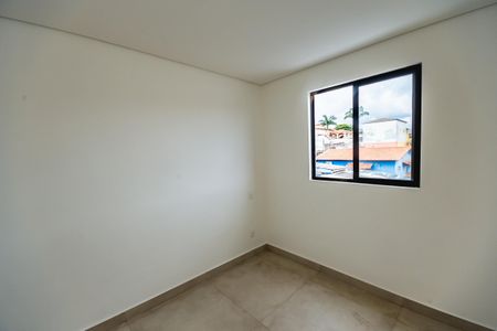 Apartamento para alugar com 3 quartos, 122m² em Planalto, Belo Horizonte