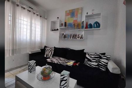 Casa à venda com 3 quartos, 263m² em Vila Constança, São Paulo