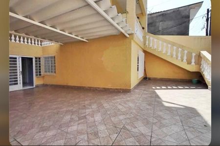 Casa à venda com 3 quartos, 263m² em Vila Constança, São Paulo