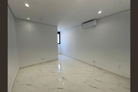 Casa à venda com 3 quartos, 170m² em Parque Sao Domingos, São Paulo