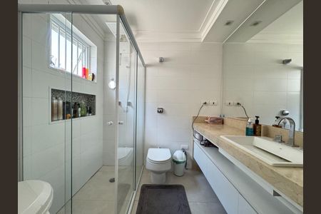 Casa à venda com 3 quartos, 134m² em Parque Sao Domingos, São Paulo