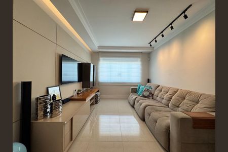 Casa à venda com 3 quartos, 134m² em Parque Sao Domingos, São Paulo