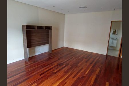 Casa à venda com 6 quartos, 280m² em Parque Sao Luis, São Paulo