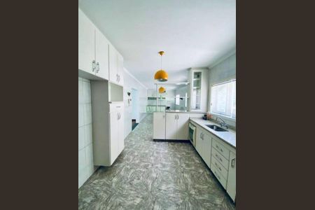 Casa à venda com 4 quartos, 501m² em City América, São Paulo