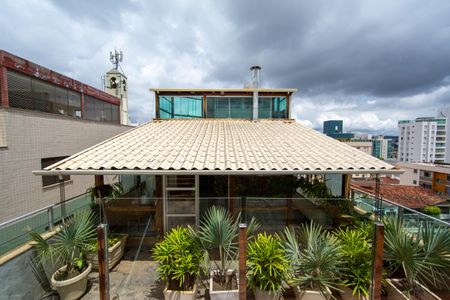 Apartamento à venda com 275m², 3 quartos e 3 vagas Apartamento à venda com 275m², 3 quartos e 3 vagasCOBERTURA