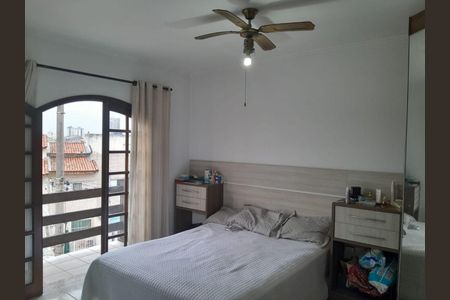 Casa à venda com 3 quartos, 238m² em Vila Bancaria Munhoz, São Paulo